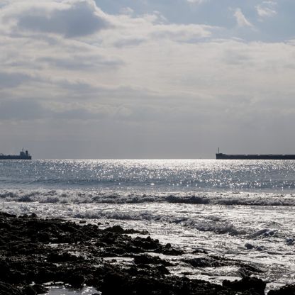 "أسطول الظل" المتقادم لنقل النفط الروسي يهدد بكارثة بيئية