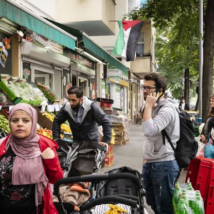 تركيا تطرد لاجئين سوريين بسبب الموز