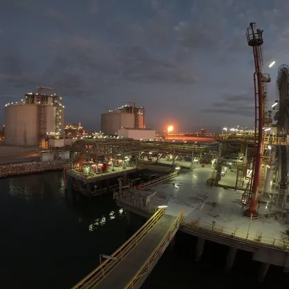 محطة إسالة الغاز في دمياط- مصر - المصدر: بلومبرغ