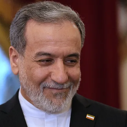 وزير الخارجية الإيراني عباس عراقجي. الدبلوماسي الإيراني يزور بكين قبل أيام قليلة من القمة المرتقبة بين الرئيسين الأميركي والصيني في 14 و15 مايو 2026. - بلومبرغ