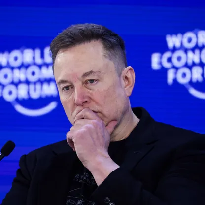 إيلون ماسك، الرئيس التنفيذي لشركة "تسلا"، خلال المنتدى الاقتصادي العالمي في دافوس، سويسرا، يوم الخميس 22 يناير 2026 - بلومبرغ