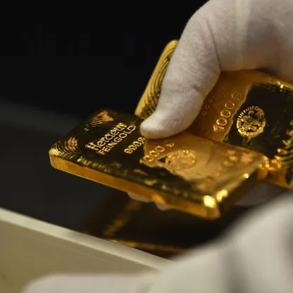 سعر الذهب يصعد.. والصين تشتري