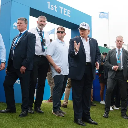 دونالد ترمب خلال بطولة أيرلندا المفتوحة في دونبيغ، 13 سبتمبر 2026 - بلومبرغ