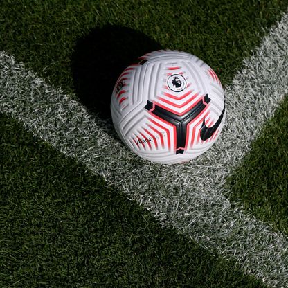 الحكومة البريطانية تقترح قانوناً جديداً لتقاسم إيرادات كرة القدم