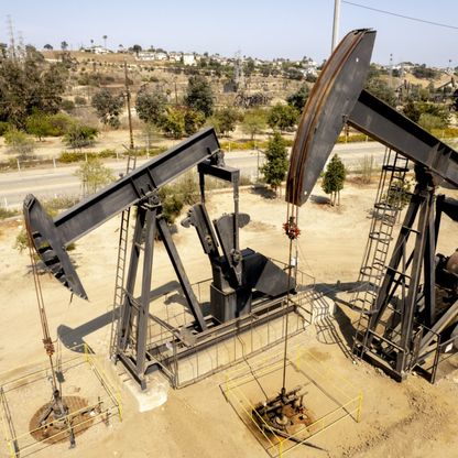 الولايات المتحدة ترفع توقعاتها القياسية لإنتاج النفط في 2023