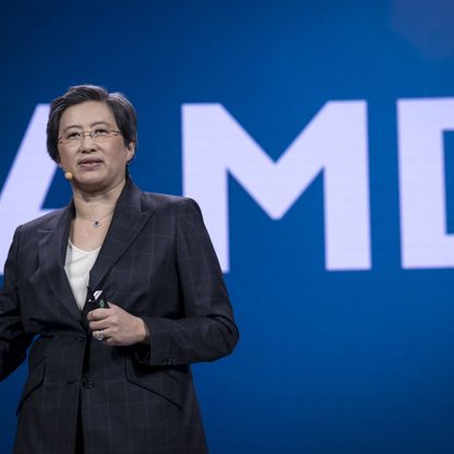 مع توقعات متفائلة لنهاية العام .. تضاعف مبيعات مراكز بيانات "AMD"