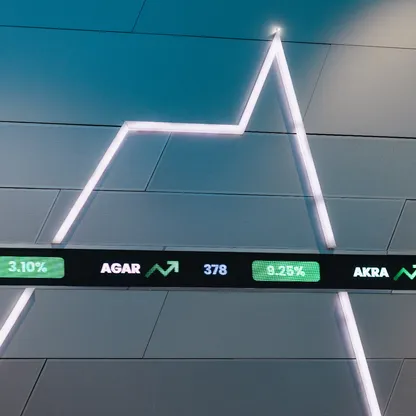 بيانات أسهم على شاشة التداول في بورصة إندونيسيا في جاكرتا، بتاريخ 30 يناير 2026. صناديق التحوط الآسيوية تدفع ثمن رهانات خاطئة في مارس بسبب حرب إيران - بلومبرغ