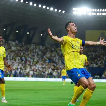 رونالدو يحتفل بهدف للنصر في مرمى الاتحاد بالدوري السعودي - المصدر: بلومبرغ