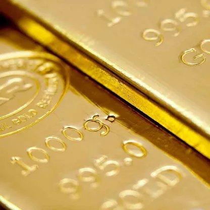 سبائك من الذهب - المصدر: بلومبرغ