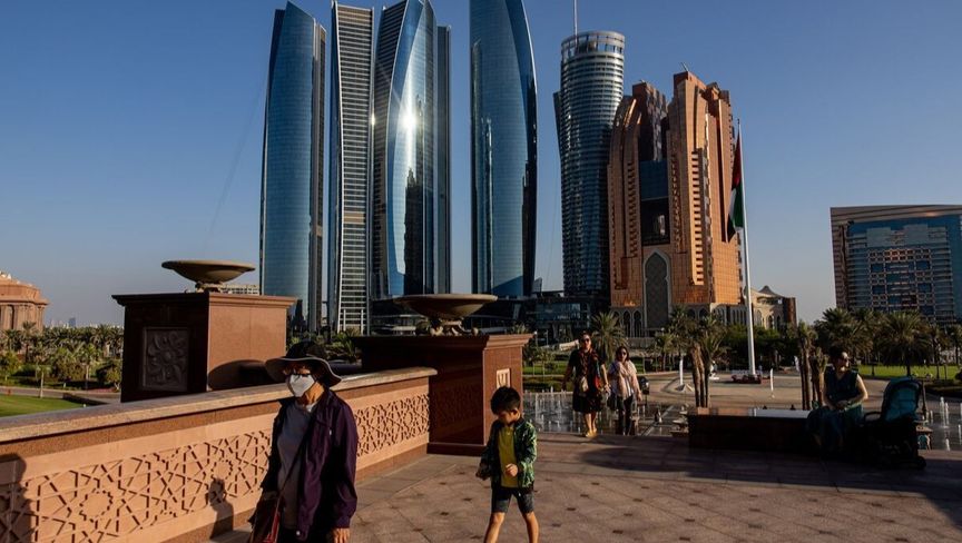 مباني إدارية في سوق أبوظبي العالمي، الإمارات العربية المتحدة - المصدر: بلومبرغ