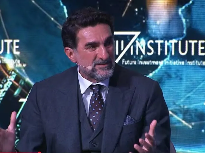 ياسر الرميان، محافظ صندوق الاستثمارات العامة السعودي خلال مشاركته في "قمة الأولوية-آسيا" في طوكيو، 1 ديسمبر 2025 - الشرق