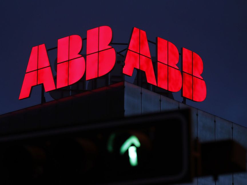 "ABB" السويسرية تعمل على خطة إعادة هيكلة تتضمن بيع أصول والبحث عن صفقات استحواذ جديدة - المصدر: بلومبرغ