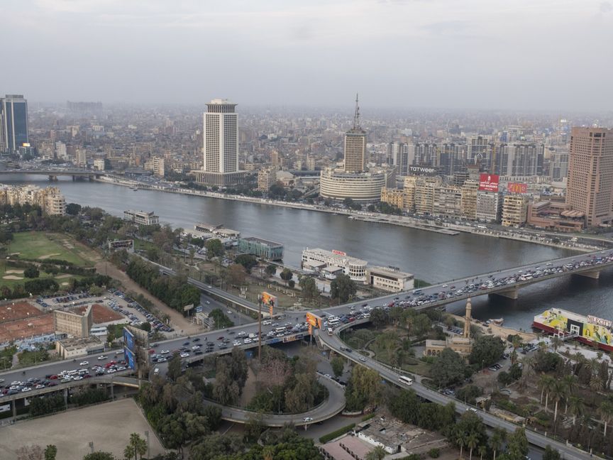 مباني خاصة وحكومية على ضفاف نهر النيل، القاهرة، مصر  - المصدر: بلومبرغ
