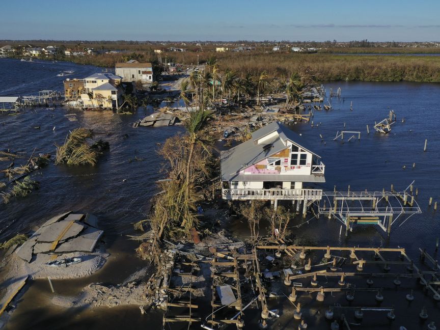 صورة جوية لجزيرة ماتلاشا، فلوريدا في 30 سبتمبر 2022 توضح الدمار الذي خلفه إعصار إيان - الشرق/بلومبرغ