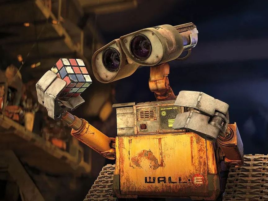 "وول إي" أخر روبوت على الأرض في مشهد من فيلم "Wall-E"، إنتاج 2008 - المصدر: بلومبرغ