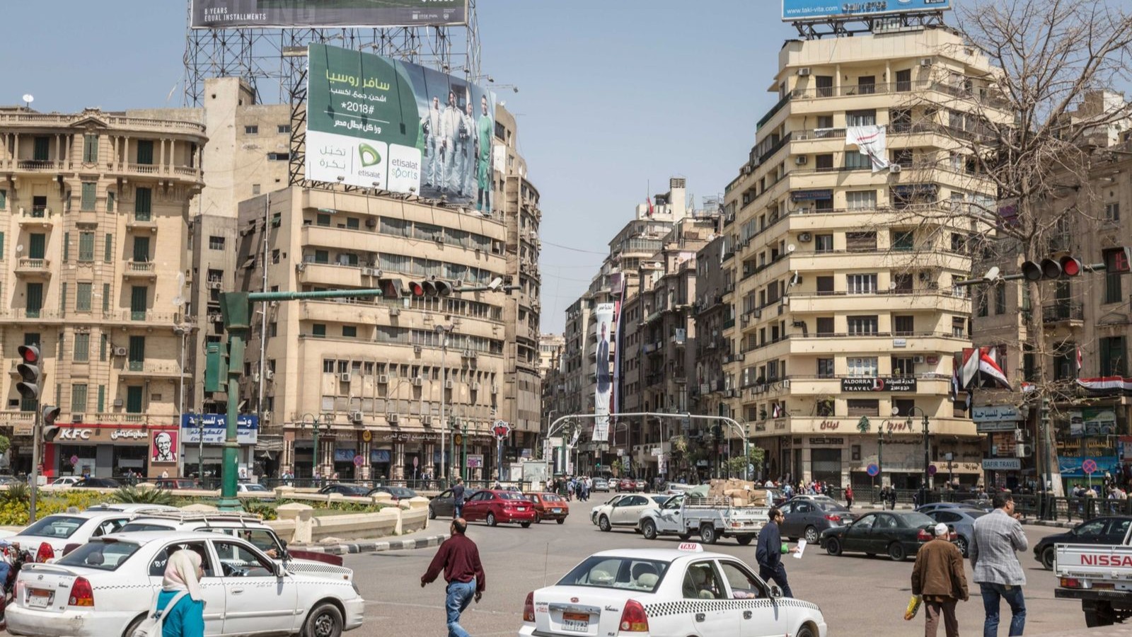 مع تسارع ضغوط التكاليف.. القطاع الخاص المصري ينكمش بأسرع وتيرة منذ 2023 