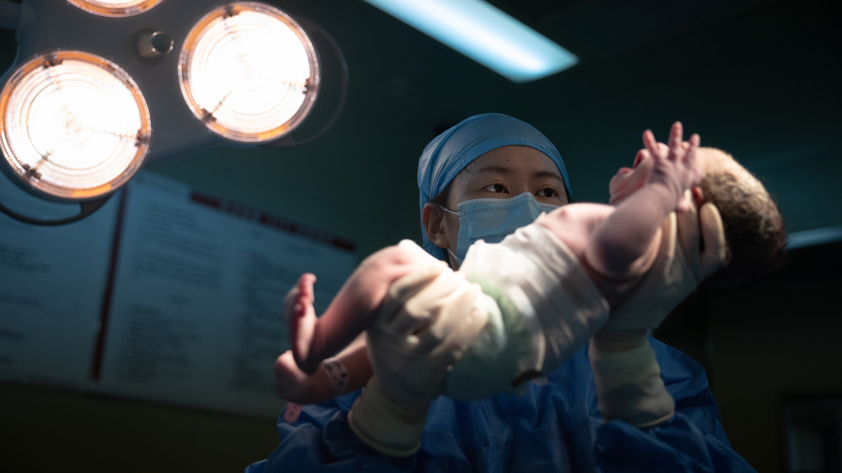 معدل المواليد في الصين يهبط لأقل مستوى منذ أكثر من 70 عاماً 