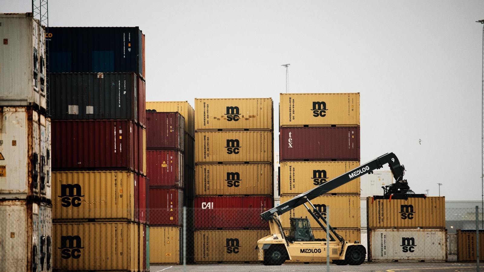 الاتحاد الأوروبي يؤجل إقرار اتفاق تجارة حرة مع أميركا الجنوبية 