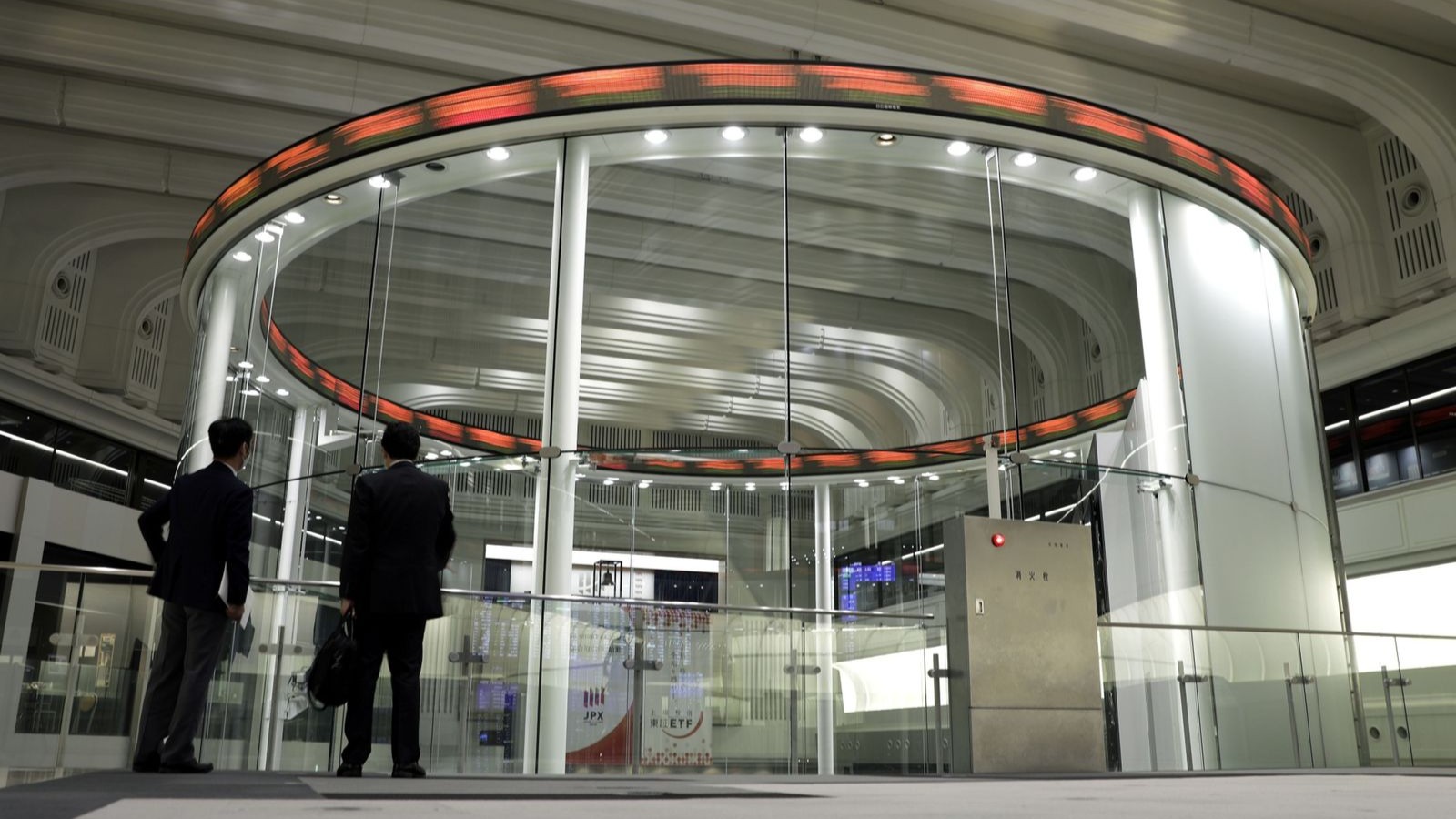 الأسهم الآسيوية تواصل الصعود قبيل بيانات الوظائف الأميركية 