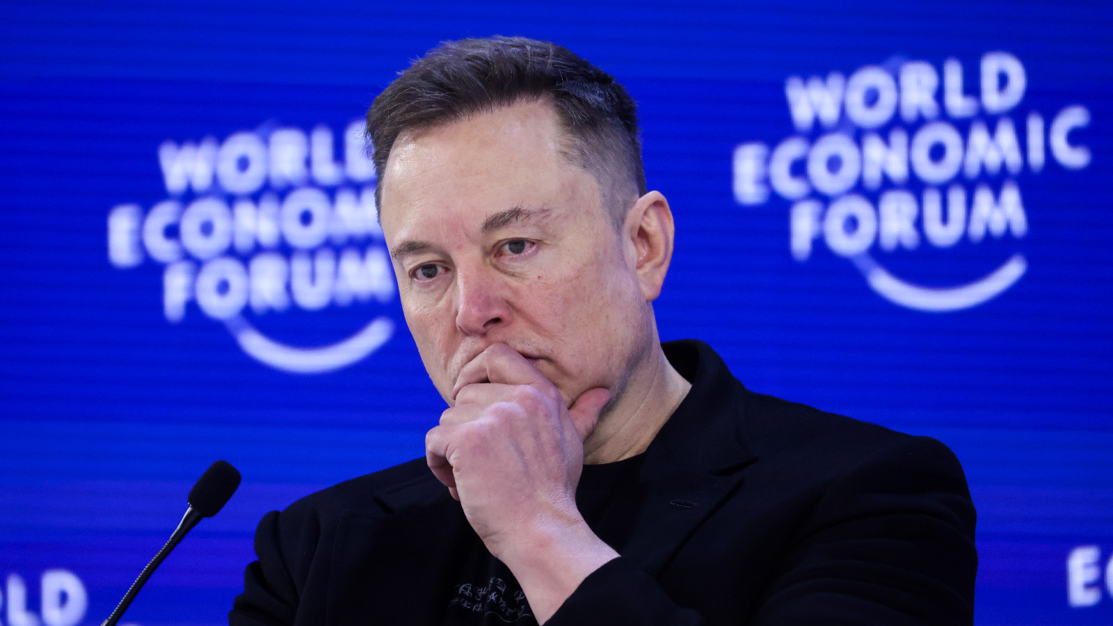 quot;أوبن إيه آيquot; تتهم ماسك بـquot;مراوغة قانونيةquot; قبل محاكمة مرتقبة بنحو 100 مليار دولار 