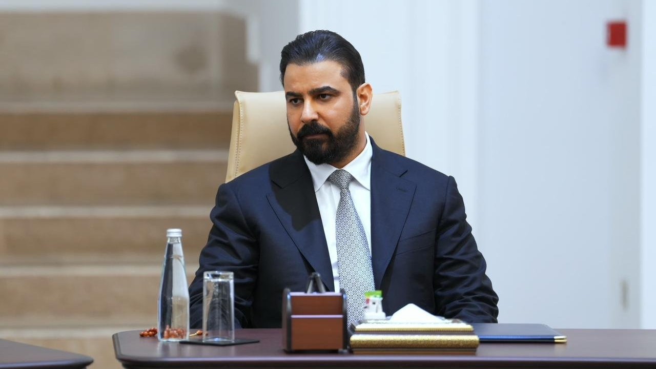 الزيدي: نفط العراق لا يمكن أن يبقى أسيراً لممر واحد 