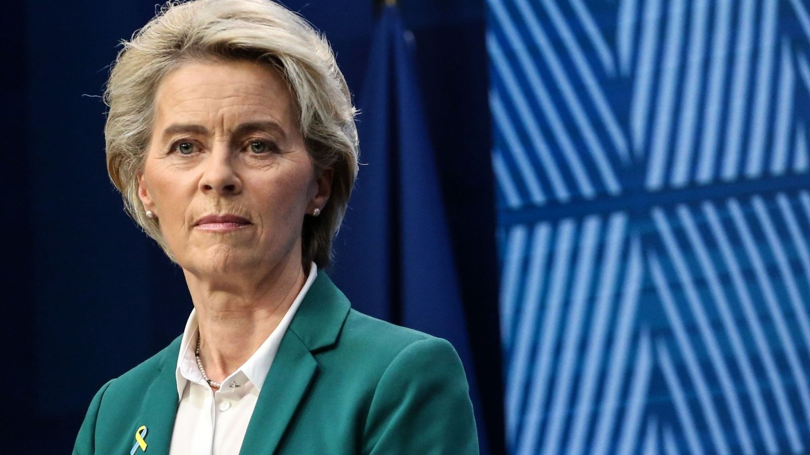 فون دير لاين تخطط لزيارة غرينلاند وإعلان حزمة استثمارات 