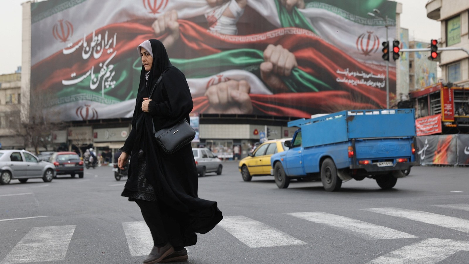 ترمب يوافق على محادثات مع إيران.. وعراقجي يدعو إلى السلام 