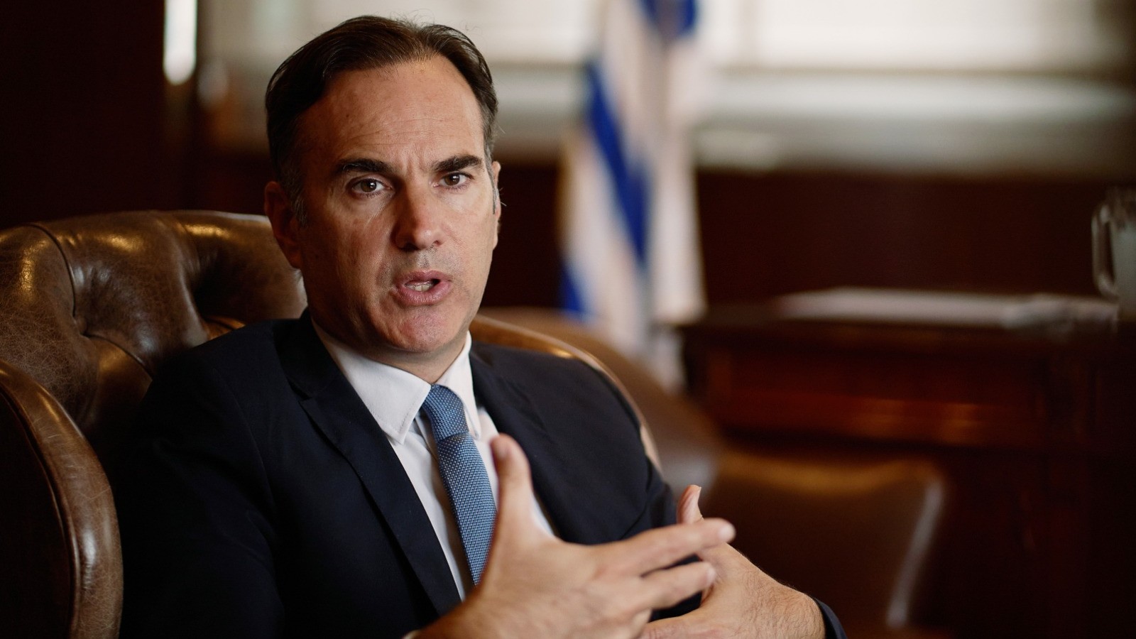 أوروغواي تقود حملة في أميركا اللاتينية ضد الدولار الأميركي 