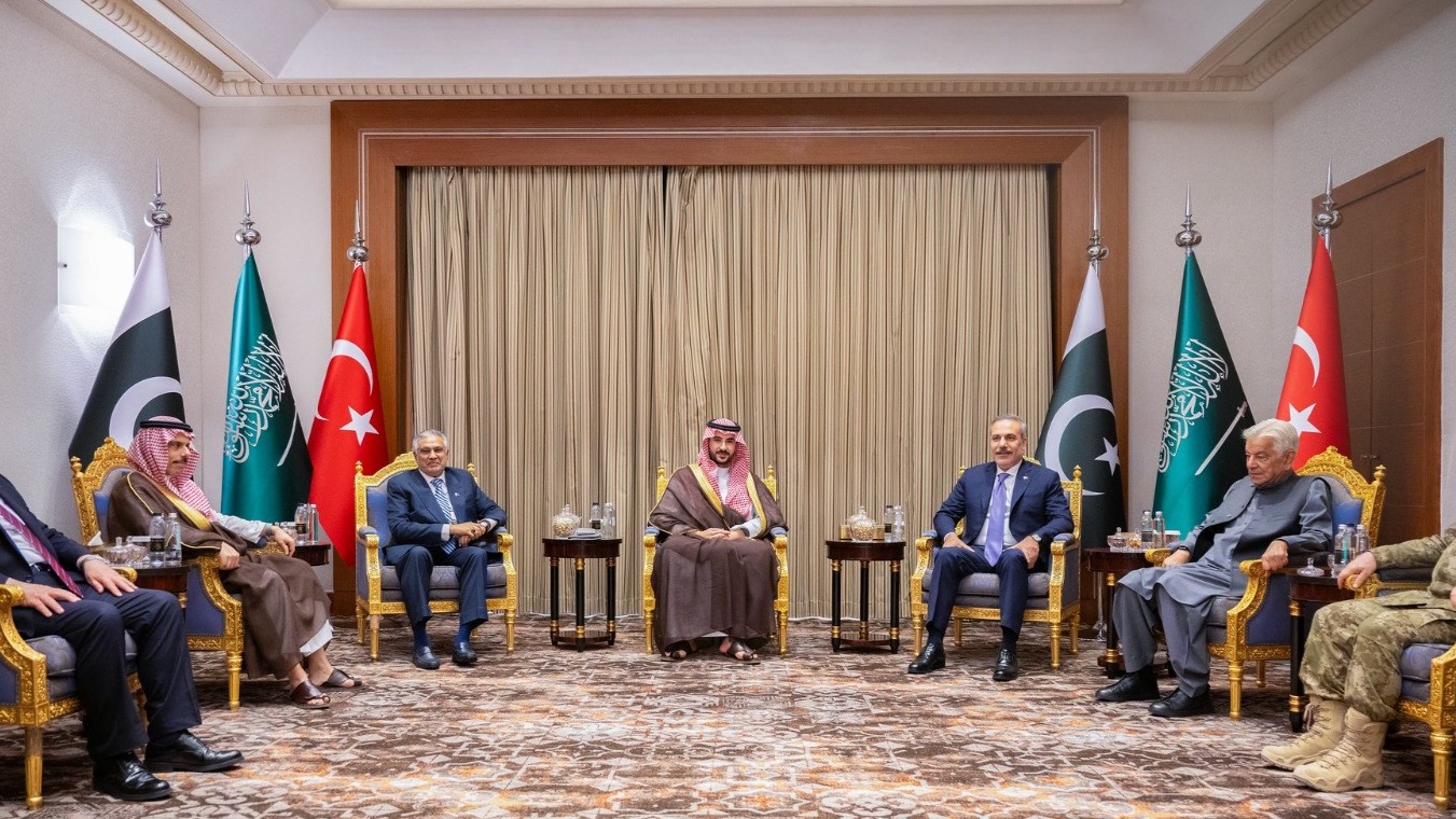 quot;حلف مكةquot; يفعّل الدفاع المشترك ويقرر نشر قوات وقدرات عسكرية في السعودية 