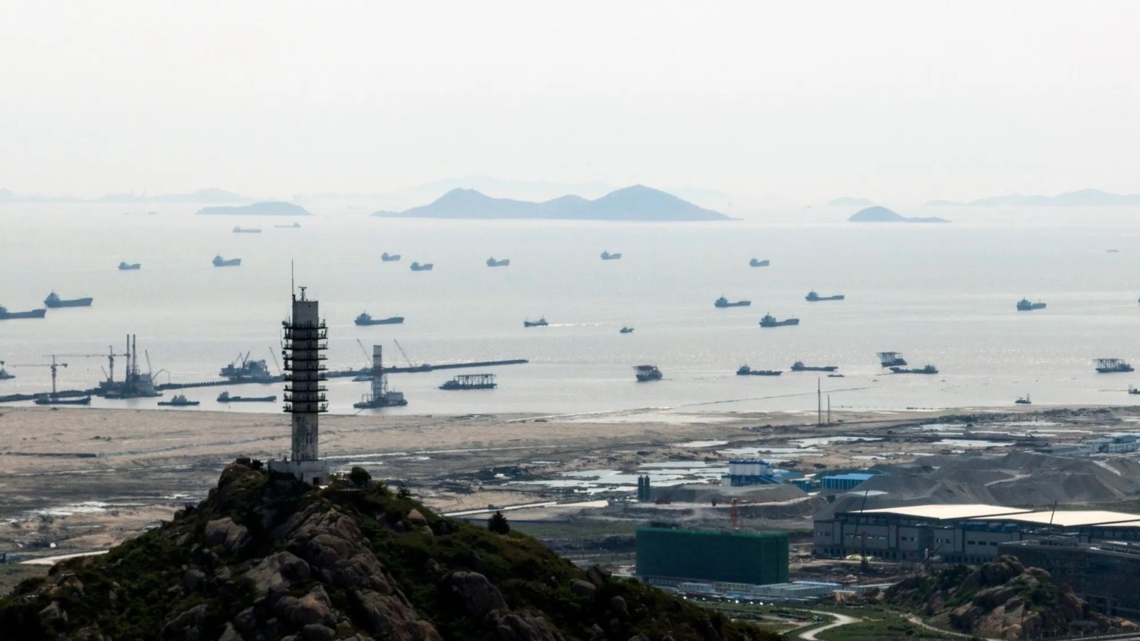 ضغوط ترمب على الحلفاء تمنح صادرات الصين دفعة جديدة 