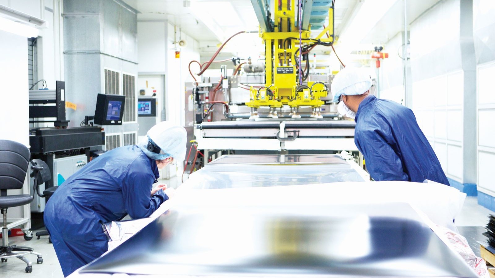 أرباح quot;ينسابquot; السنوية تهوي والنتائج أقل بكثير من التقديرات 