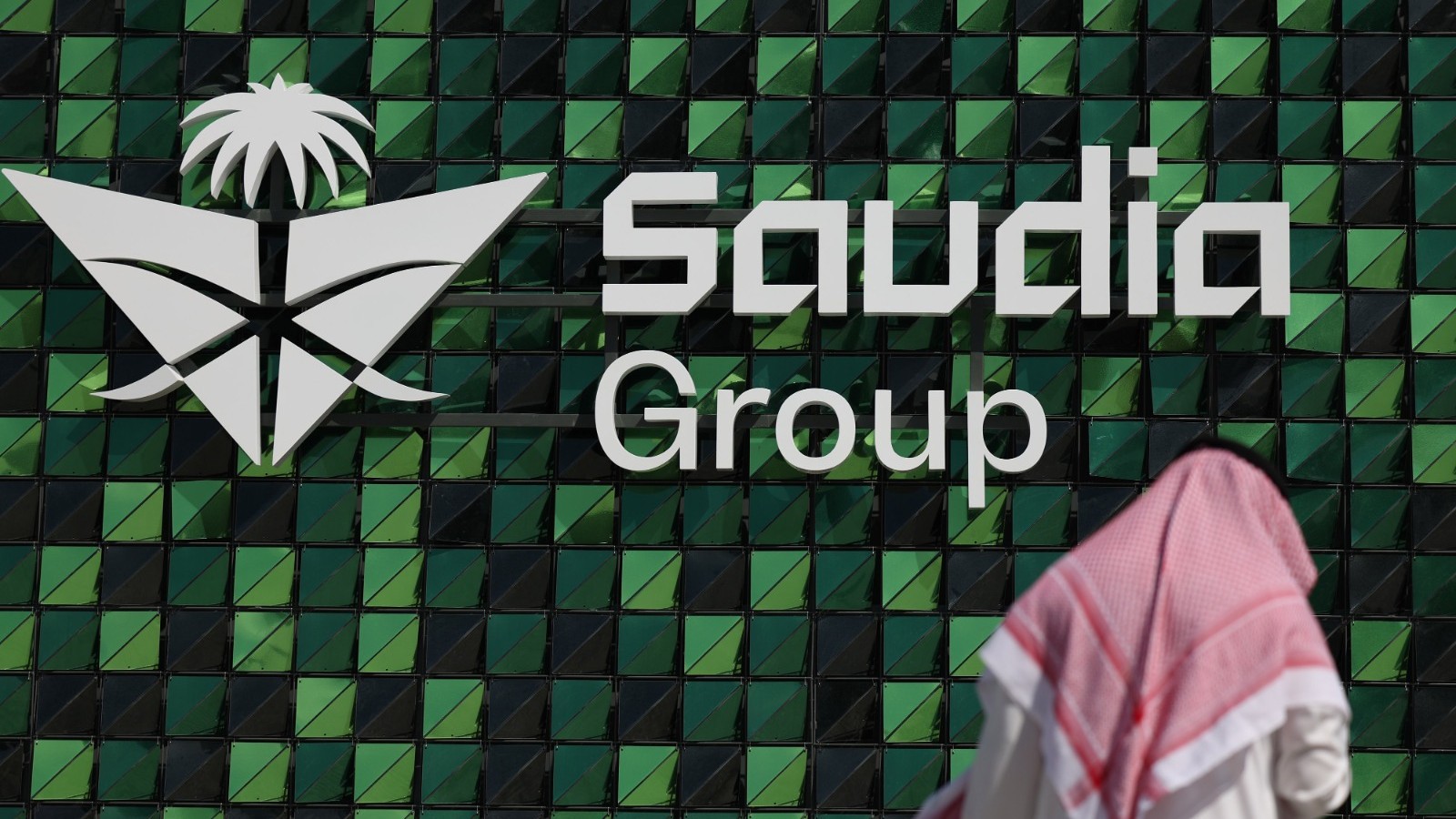 السعودية تضع اللمسات الأخيرة على خطط صفقة quot;كبيرةquot; للطائرات 