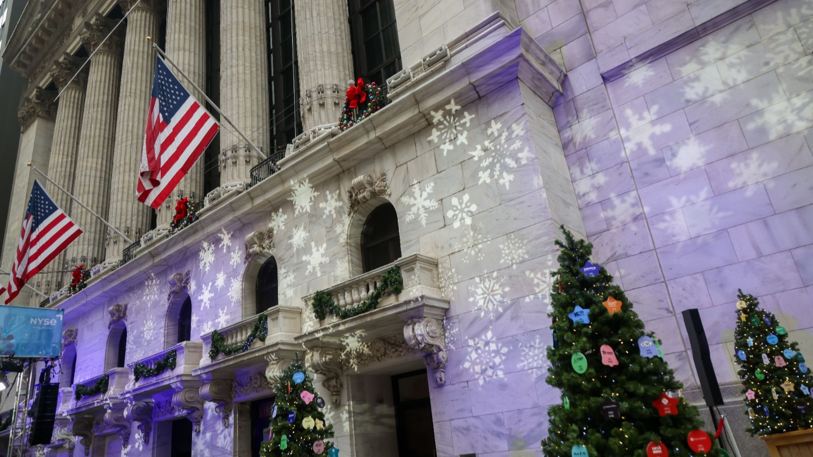 تباطؤ التضخم الأميركي ينعش quot;وول ستريتquot; ويحيي آمال خفض الفائدة 