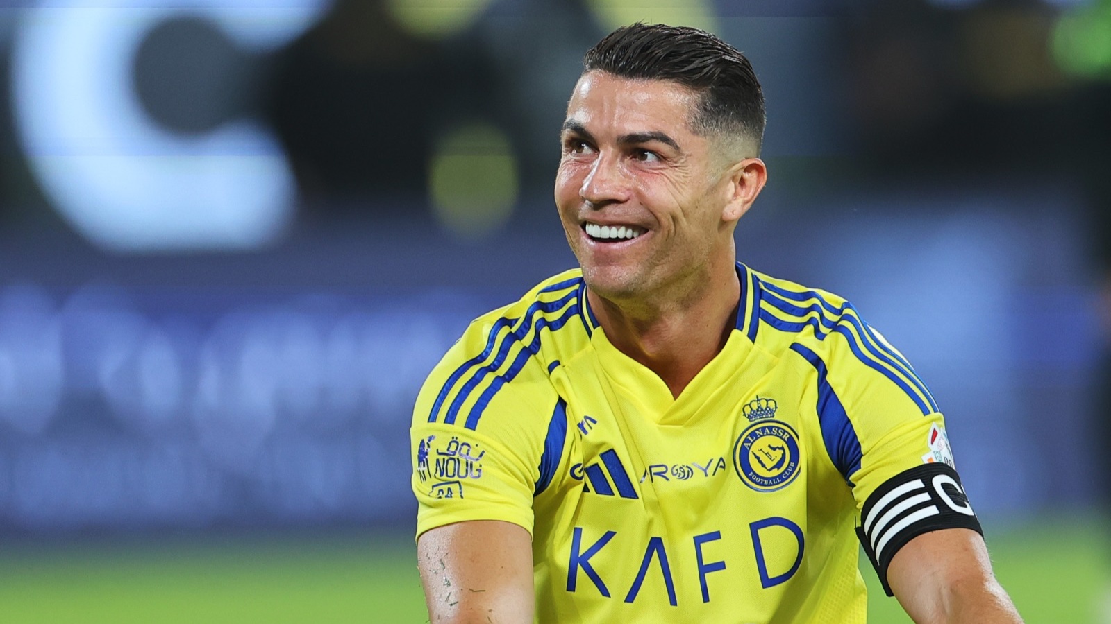 لماذا يريد المستثمرون إشراك رونالدو بصفقة الاستحواذ على النصر؟ 