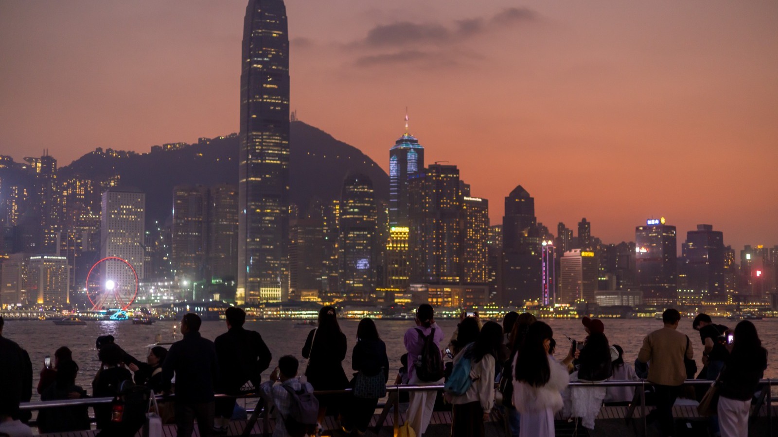 أسواق آسيا تستقر بعد تقلبات وسط ترقب لنتائج شركات التكنولوجيا 