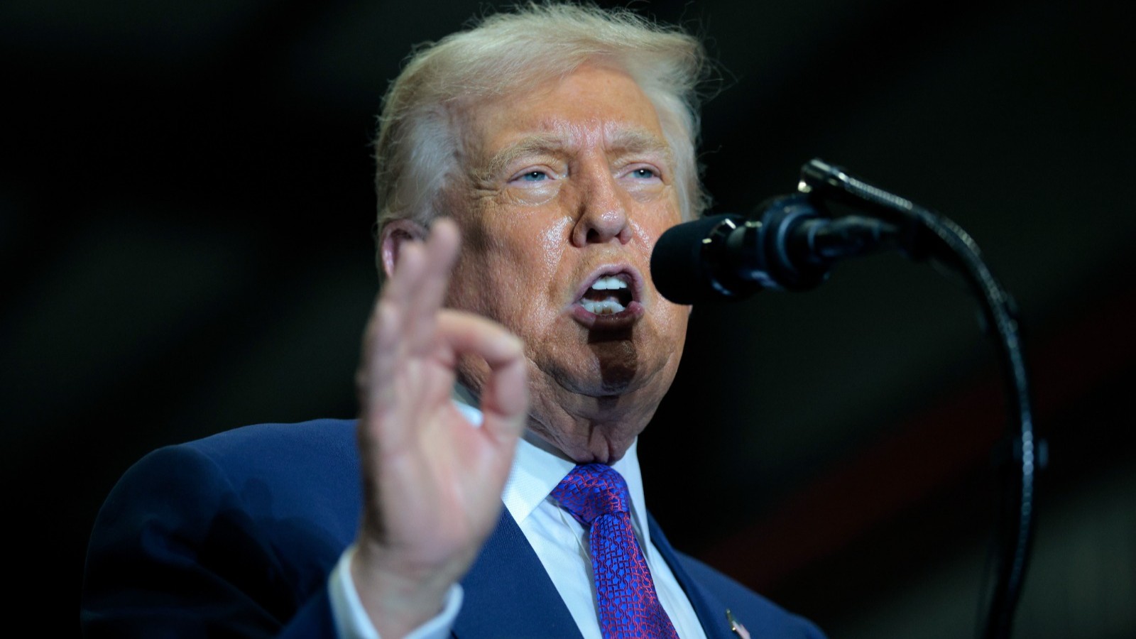 ترمب يعلن quot;الانتصارquot; في معركة تكاليف المعيشة 