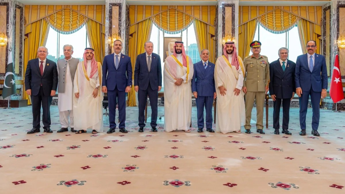 السعودية وباكستان وتركيا تعتزم ترجمة التزامات quot;اتفاقية مكةquot; إلى تعاون عسكري فعّال 