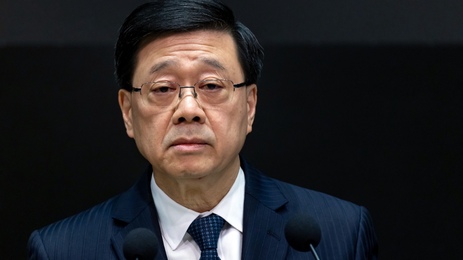 زعيم هونغ كونغ: صراع الشرق الأوسط يعزز تدفقات رؤوس الأموال 