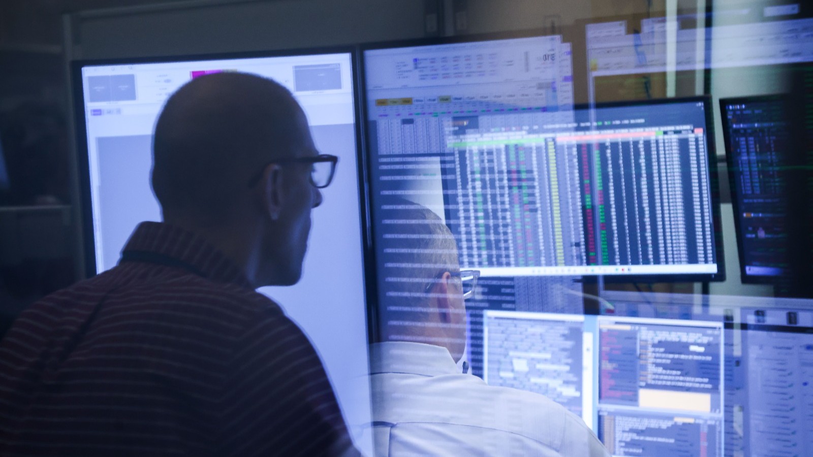 الأسواق الآسيوية تتراجع وسط ترقب لإعلان ترمب عن رئيس quot;الفيدراليquot; المقبل 