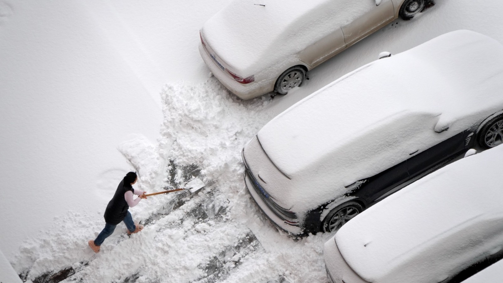 موجة قطبية ترفع أسعار الغاز في الصين بعد تراجع شهرين 