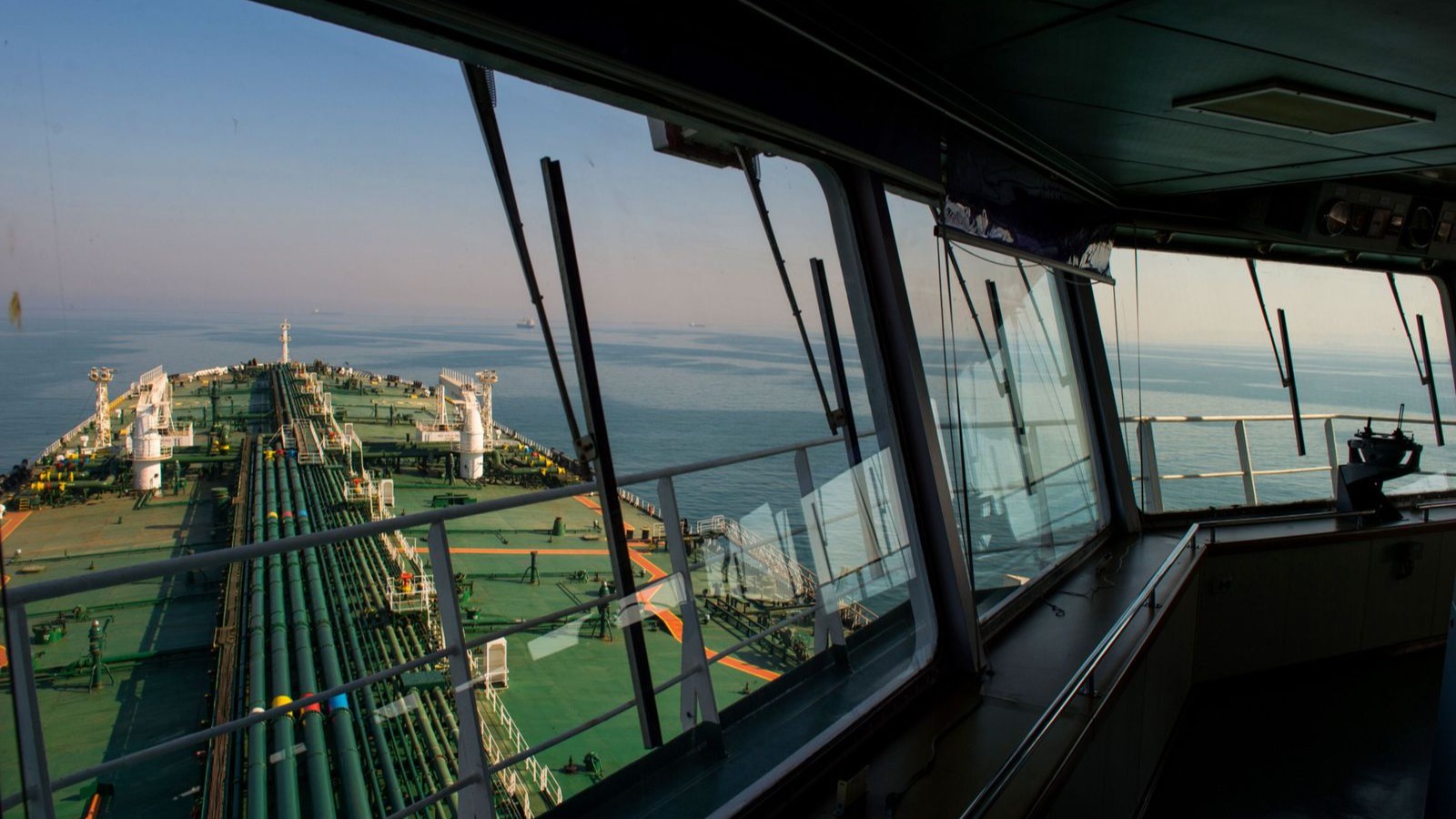 خافير بلاس: البيت الأبيض مفرط في الثقة بشأن إيران وأسعار النفط 