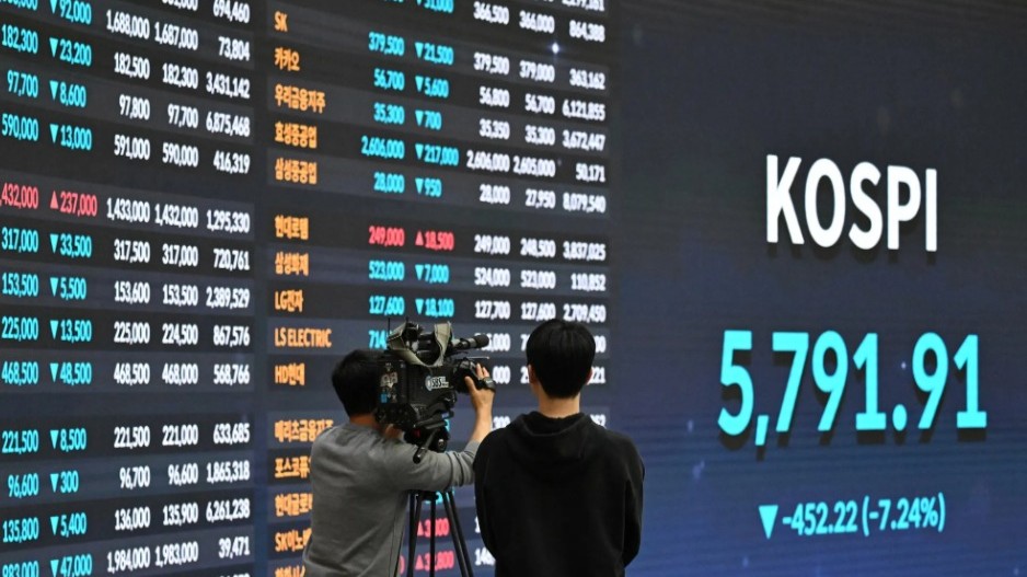 كوريا الجنوبية تزيح المملكة المتحدة لتصبح ثامن أكبر سوق للأسهم 