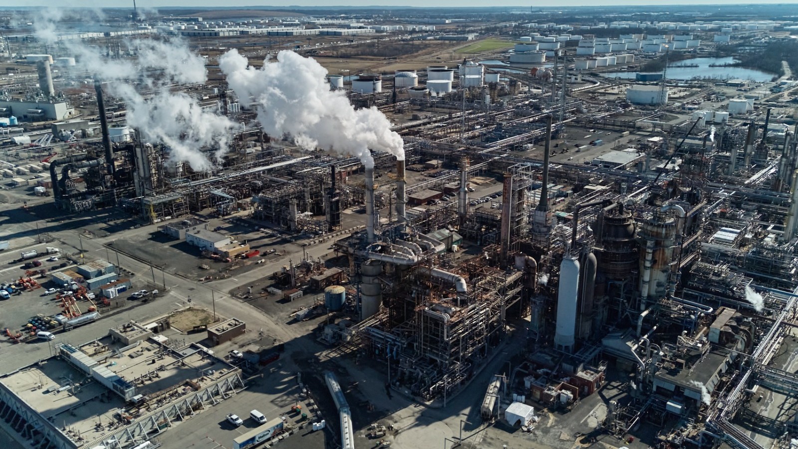 quot;فيليبس 66quot; تتكبد خسائر بمليار دولار مع ارتفاع أسعار النفط 