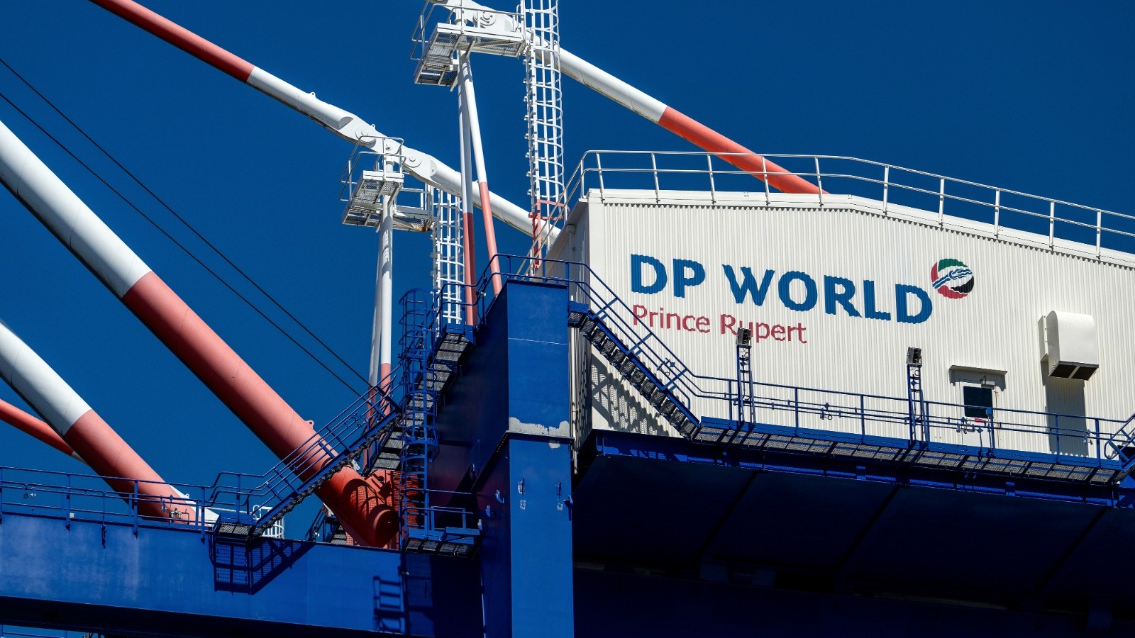 موانئ دبي تعين رئيسين جديدين خلفاً لسلطان أحمد بن سليم 