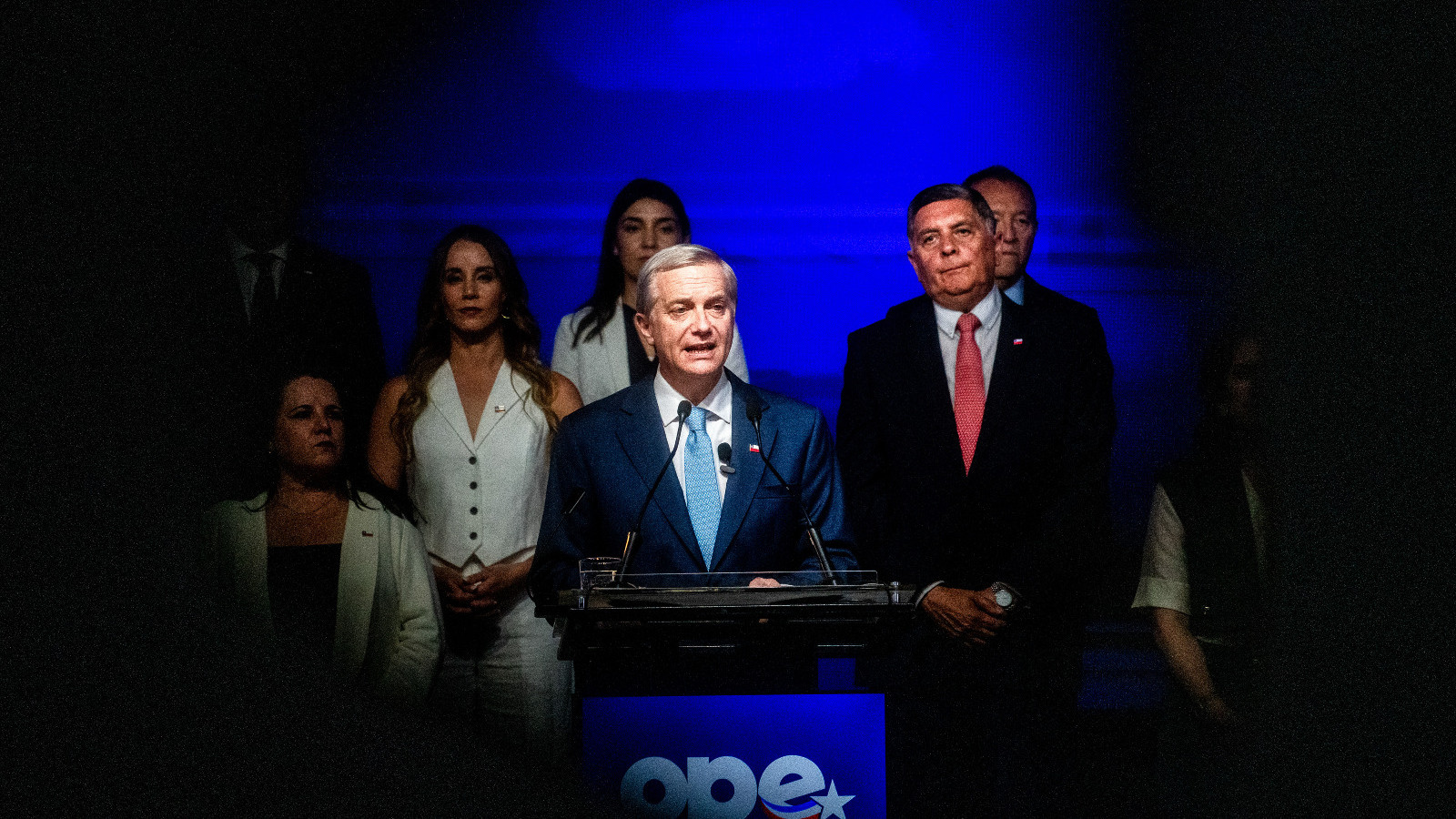 ترمب يضع تشيلي أمام خيارين: أميركا أو الصين 