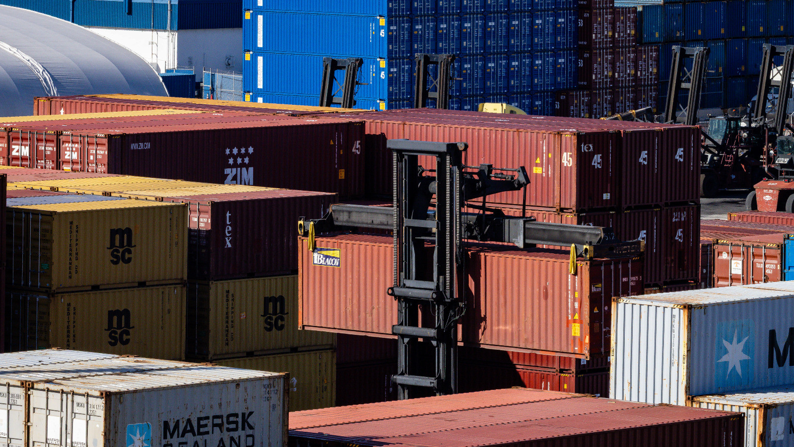 واردات أميركا من تايوان تفوق الصين لأول مرة منذ عقود 