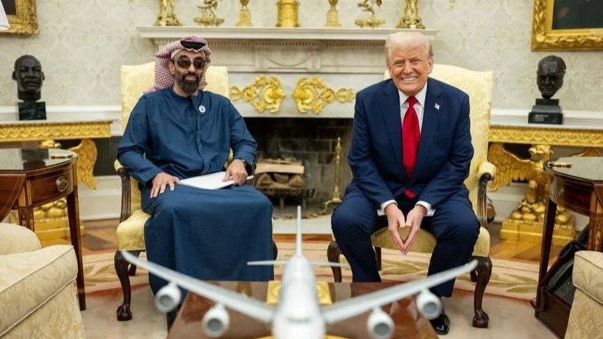 رجل التريليون دولار في أبوظبي يبرز بدور رئيسي في حل أزمة إيران 