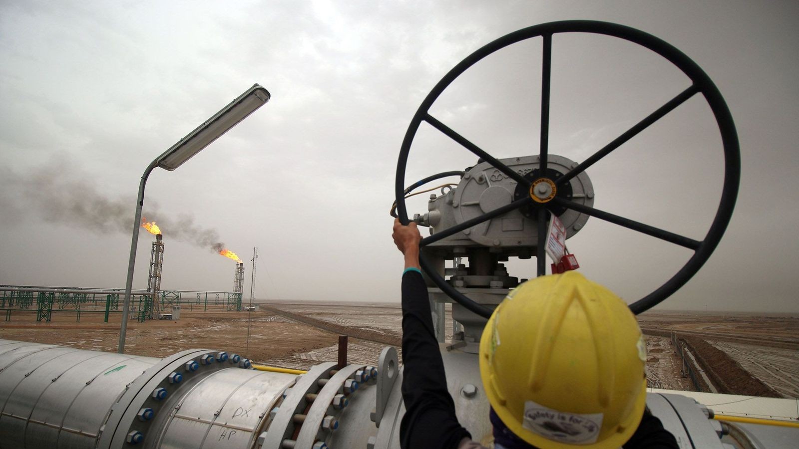 العراق يوسع خيارات التصدير بخط جديد نحو سوريا ورفع طاقة جيهان 