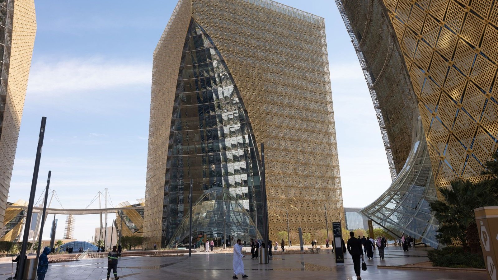 السعودية تطلق حزمة تحسينات هيكلية لتنشيط سوق المشتقات المالية 