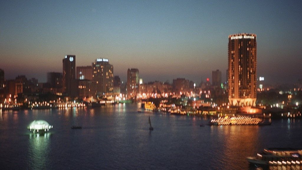 مصر والإمارات على طريق شراكة اقتصادية شاملة 